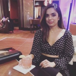 Meet your Posher, Deepika